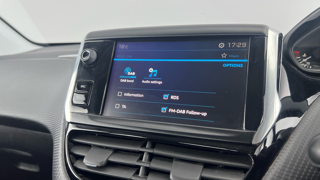 Peugeot 208 Active Black #15