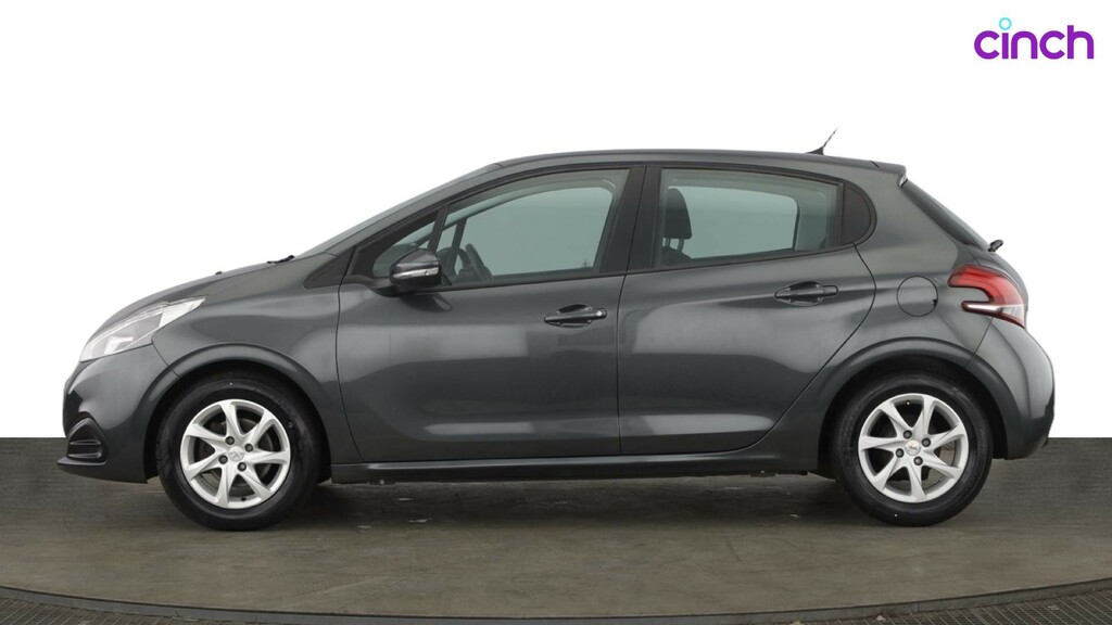 Peugeot 208 Active Black #6