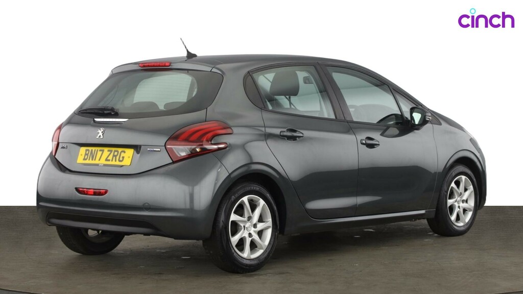 Peugeot 208 Active Black #3