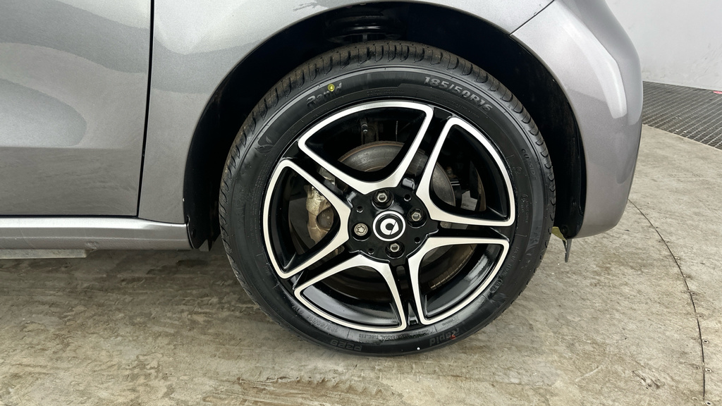 Smart Forfour 60Kw Eq Premium 17Kwh 22Kwch White #24