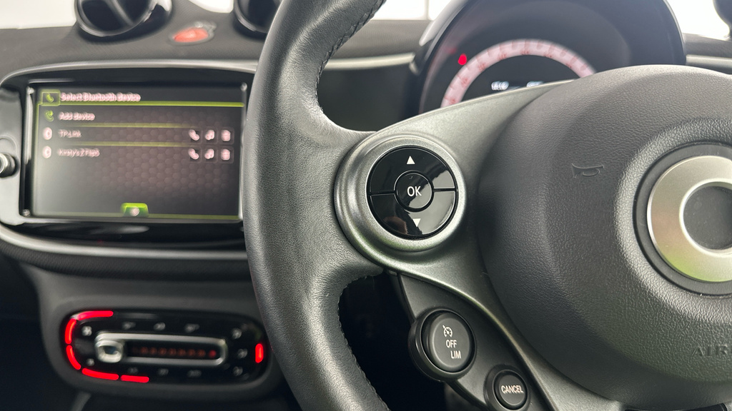 Smart Forfour 60Kw Eq Premium 17Kwh 22Kwch White #14