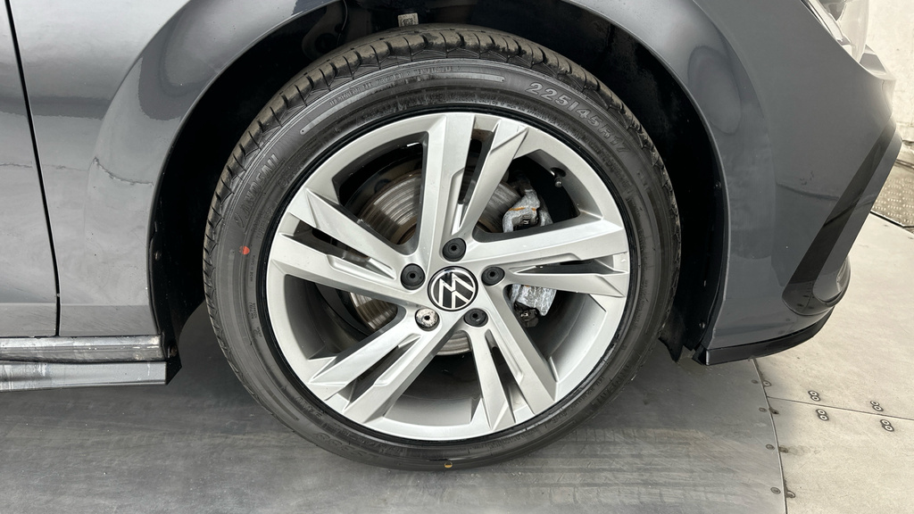 Volkswagen Golf 1.5 Tsi 150 Active Grey #27