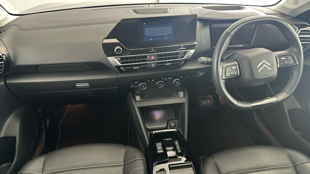 Citroen e-C4 100Kw Shine Plus 50Kwh Brown #11