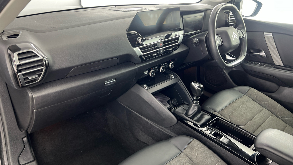 Citroen C4 1.2L Sense Black #10