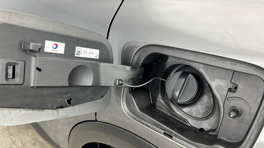 Citroen C4 1.2L Sense Black #26