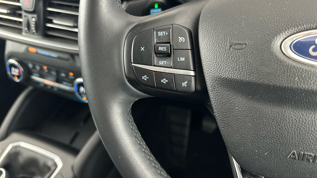 Ford Kuga 1.5L Zetec Black #18