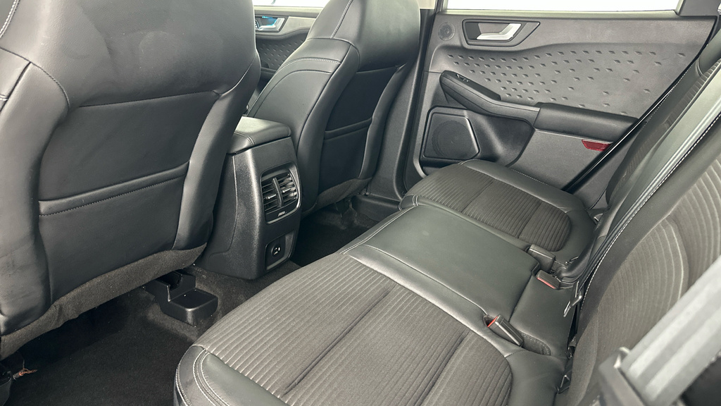 Ford Kuga 1.5L Zetec Black #24