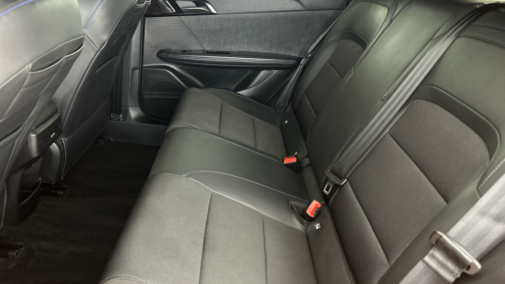 MG MG4 150Kw Se Ev Long Range 64Kwh Grey #18