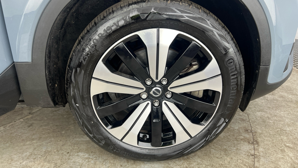 Volvo C40 Twin Pro Silver #25