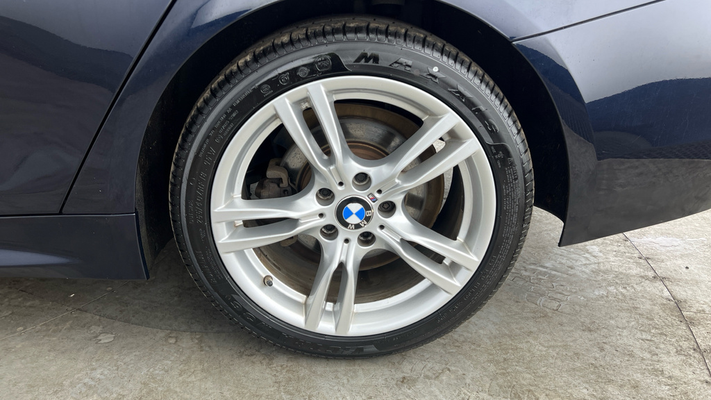 BMW 4 Series Gran Coupe Hatchback Black #24