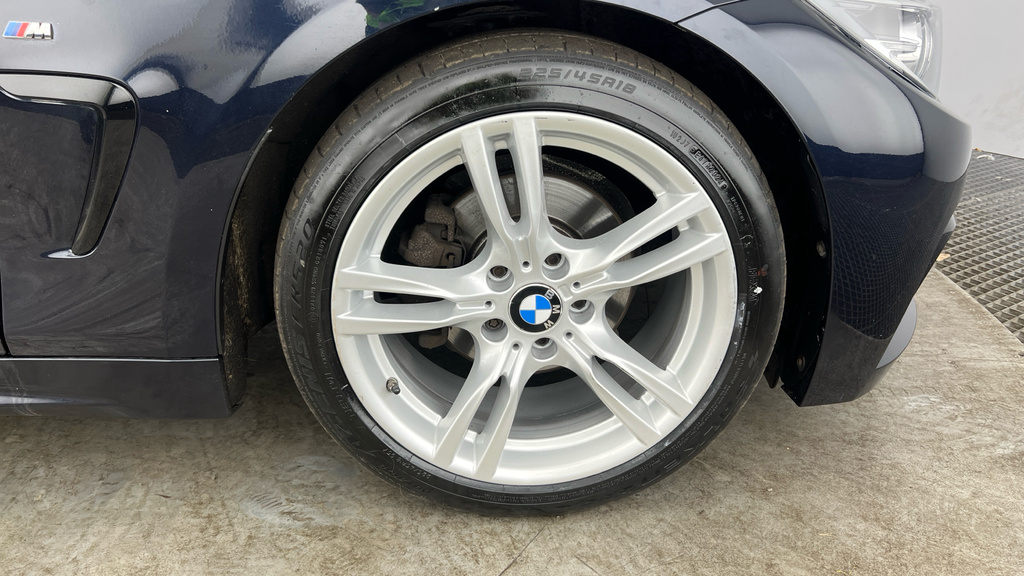 BMW 4 Series Gran Coupe Hatchback Black #26