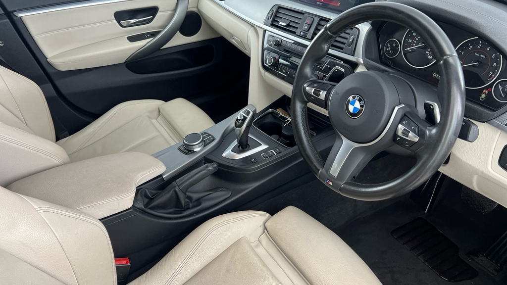 BMW 4 Series Gran Coupe Hatchback Black #9