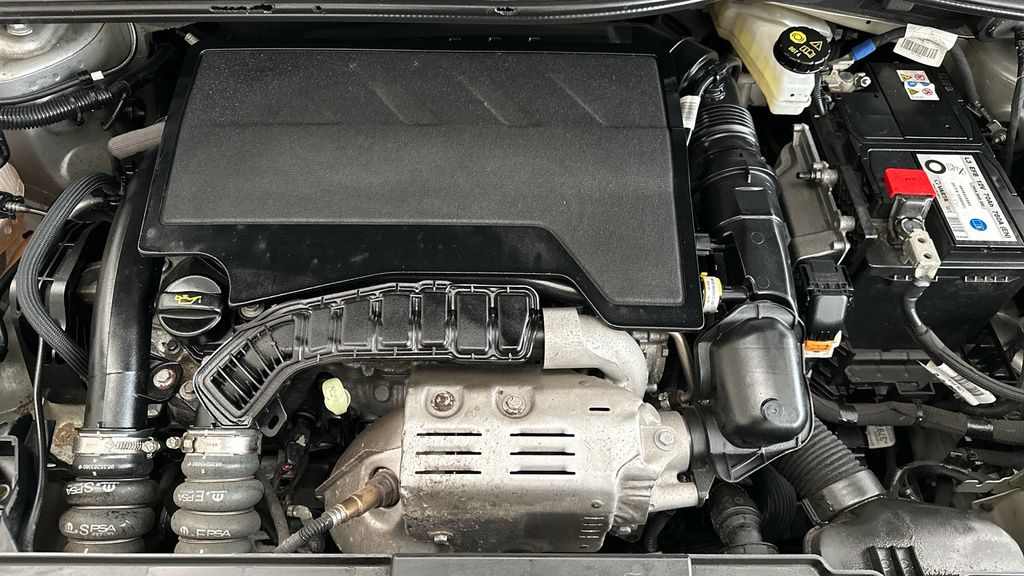 Peugeot 208 Hatchback Grey #19