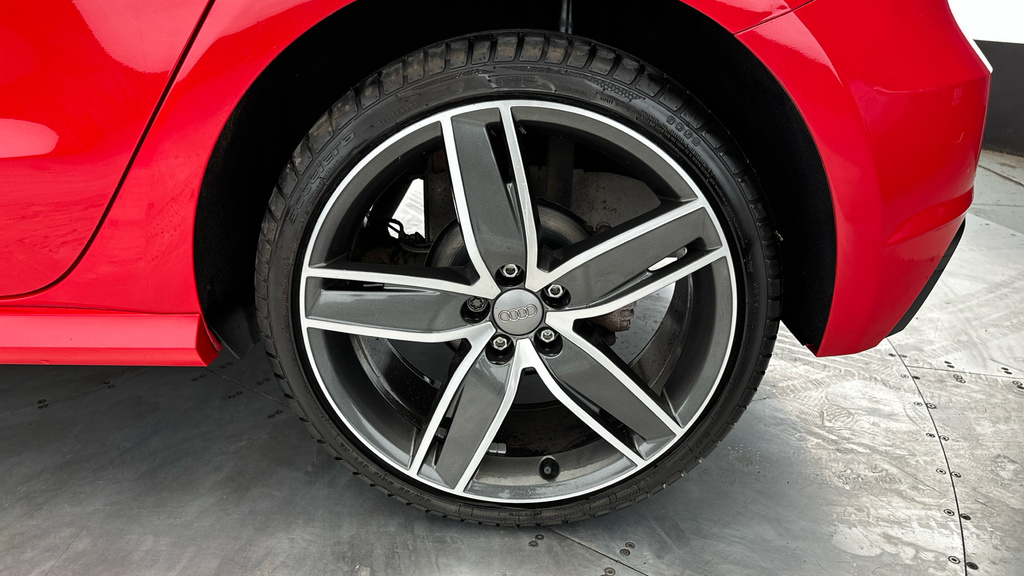 Audi A1 A1 S Line Black Edition Tfsi Black #21