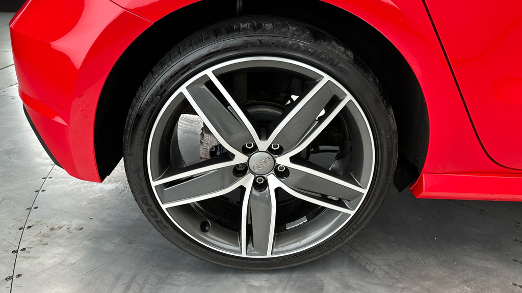 Audi A1 A1 S Line Black Edition Tfsi Black #22