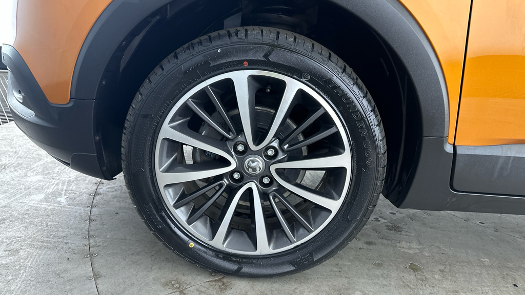 Vauxhall Crossland X Elite White #21