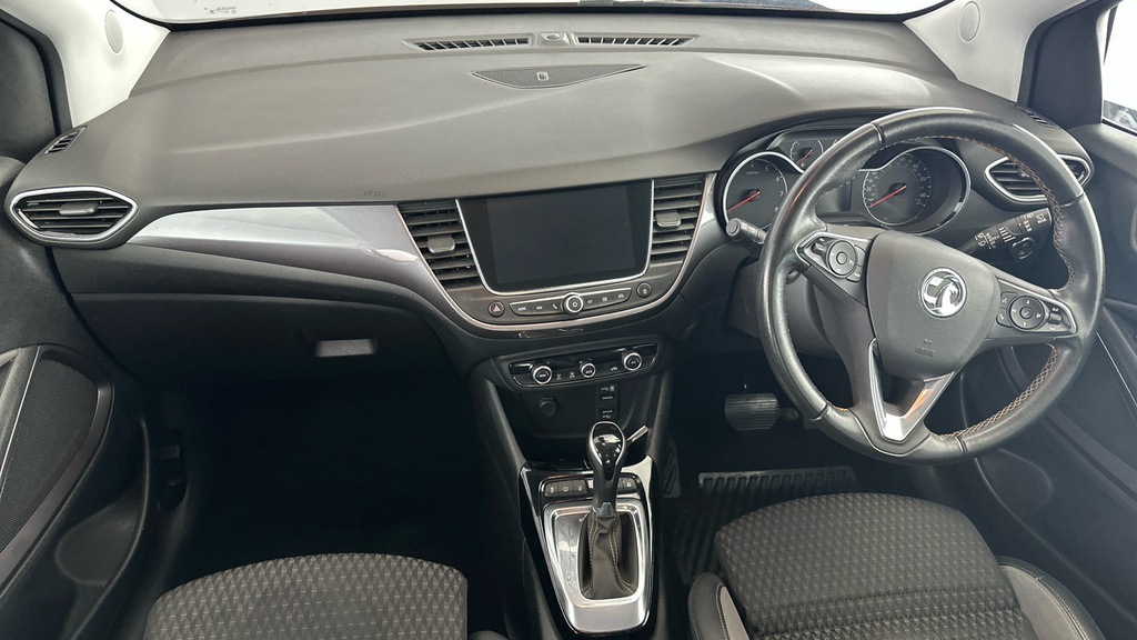 Vauxhall Crossland X Elite White #11