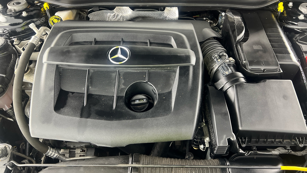 Mercedes-Benz A Class Amg Line Executive White #21