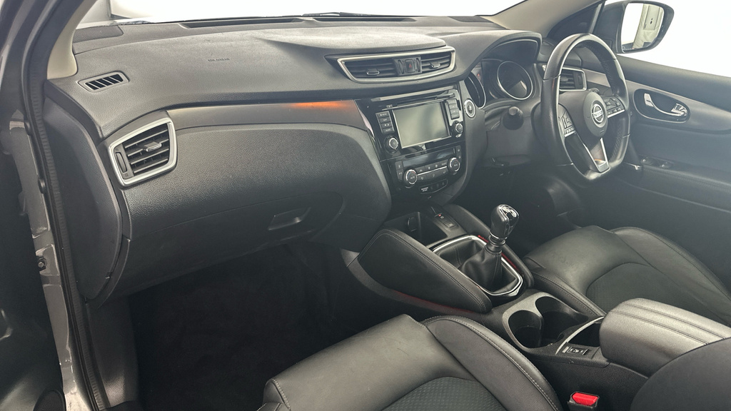 Nissan Qashqai 1.3 Dig-t N-tec #10