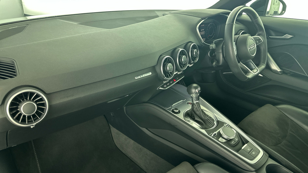 Audi TT Tfsi Sport Black #10