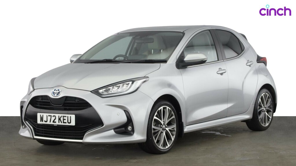 Toyota Yaris Dynamic Black #7