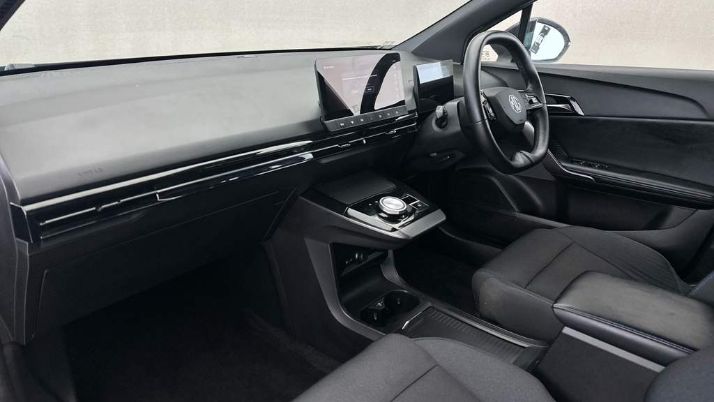 MG MG4 150Kw Trophy Ev Long Range 64Kwh White #11