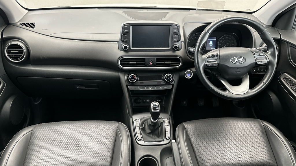 Hyundai Kona Hatchback Silver #17
