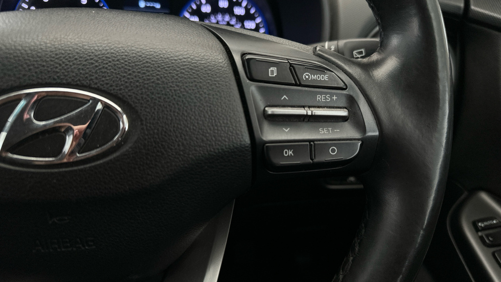 Hyundai Kona Hatchback Silver #14