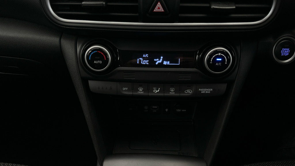 Hyundai Kona Hatchback Silver #13