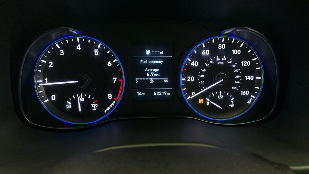 Hyundai Kona Hatchback Silver #22