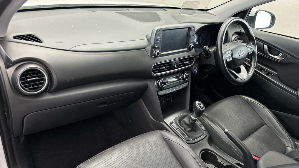 Hyundai Kona Hatchback Silver #16