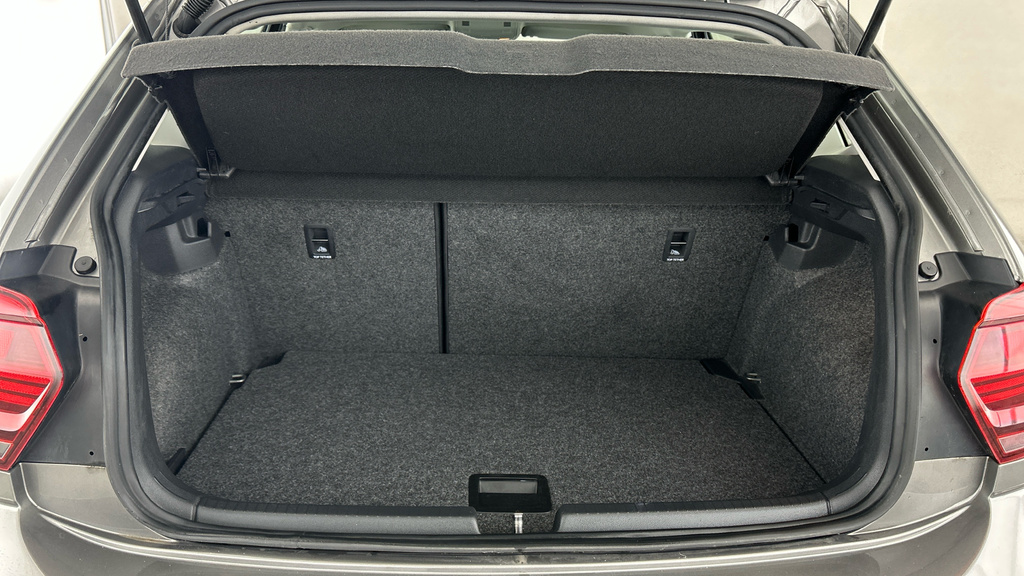 Volkswagen Polo Hatchback Grey #18