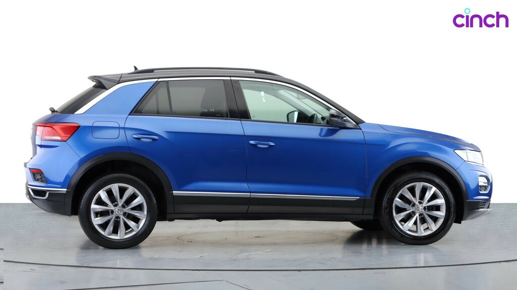 Volkswagen T-Roc Hatchback Red #2
