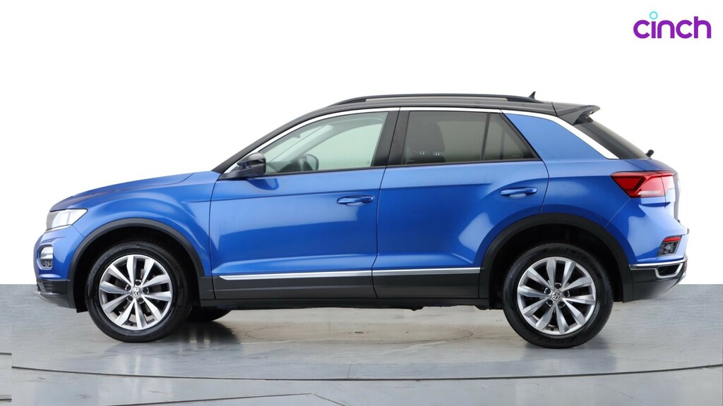 Volkswagen T-Roc Hatchback Red #8