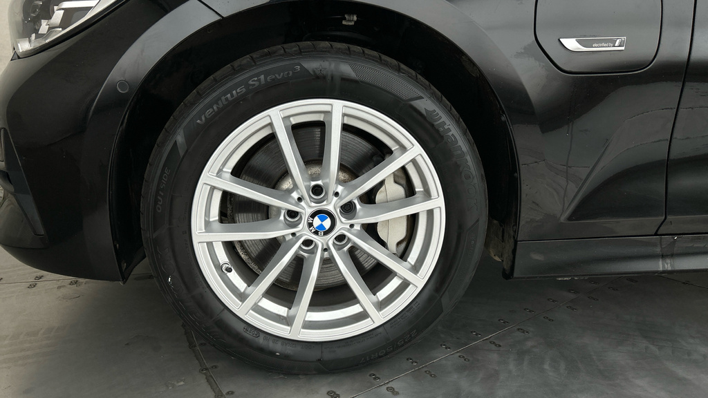 BMW 3 Series 330E Se Pro Step Blue #26