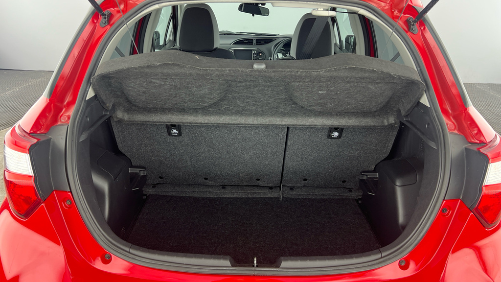 Toyota Yaris Red #21