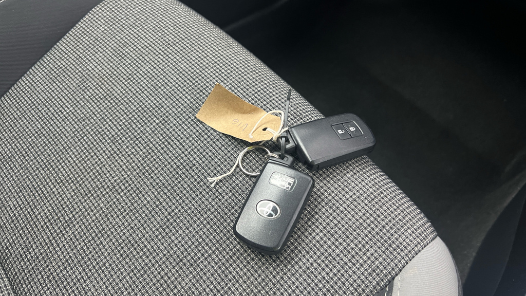 Toyota Yaris Red #27