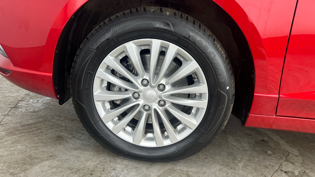 MG MG5 105Kw Exclusive Ev 45Kwh Red #23