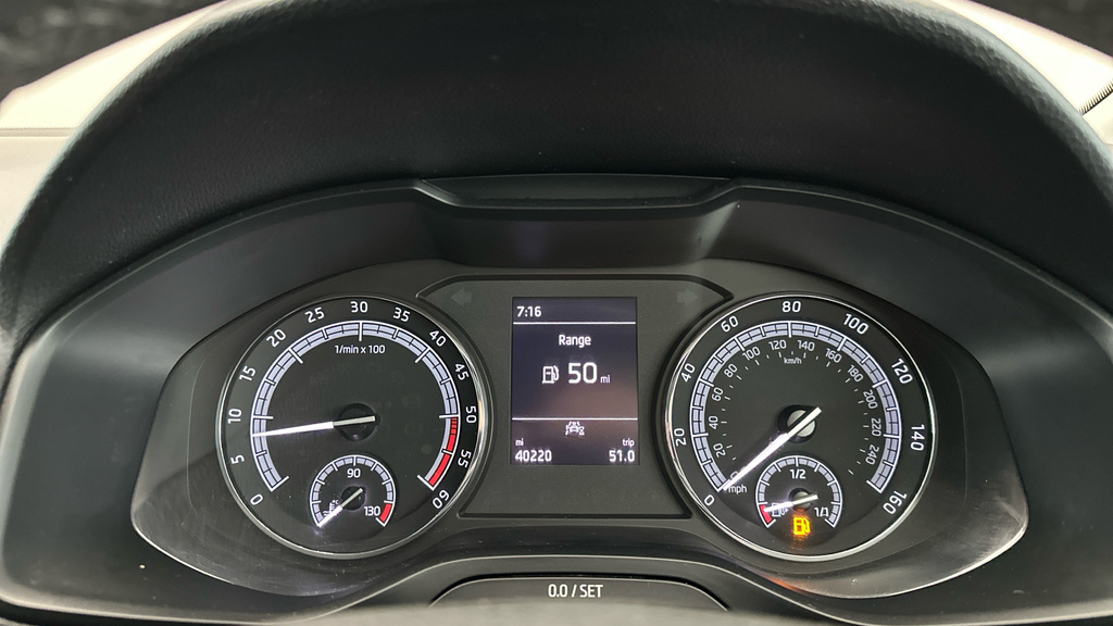 Skoda Karoq Se Technology Blue #17