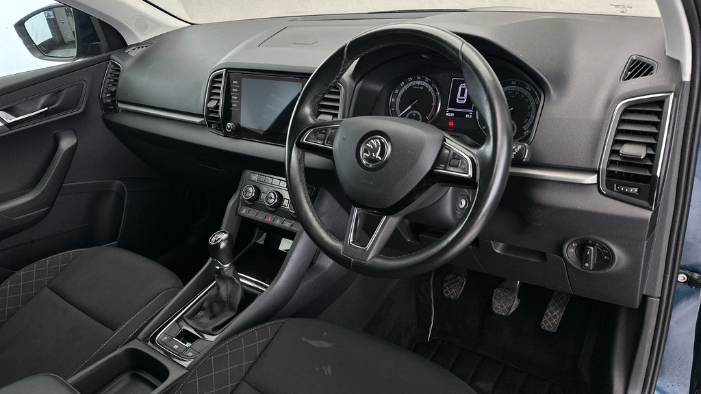 Skoda Karoq Se Technology Blue #10