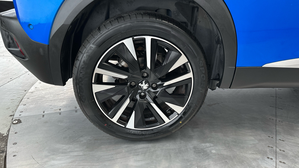 Peugeot 2008 Active Premium Blue #28