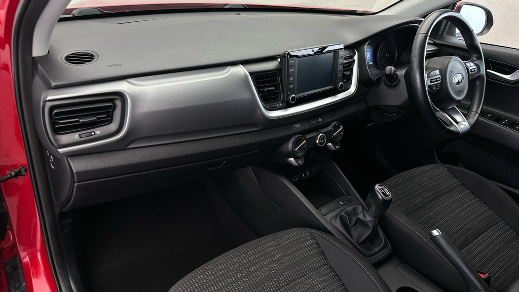 Kia Stonic 1.0 T-gdi First Edition Black #11