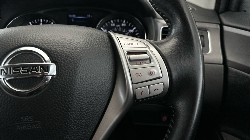 Nissan Pulsar Hatchback Grey #12