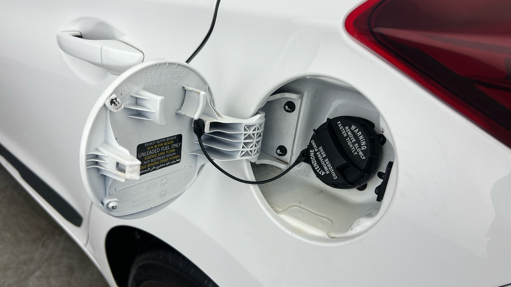 Hyundai I20 Se White #27