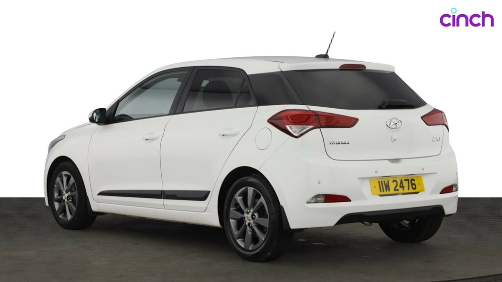 Hyundai I20 Se White #5