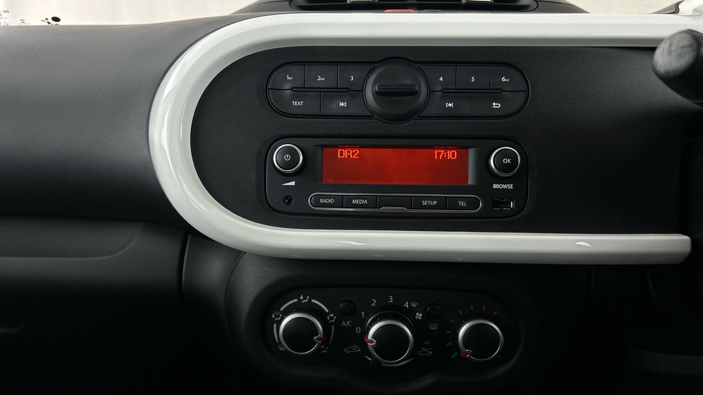 Renault Twingo 0.9L Gt 108 Bhp Orange #12