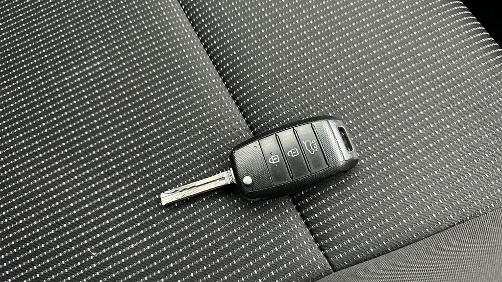 Kia Sportage 2 Isg Silver #13