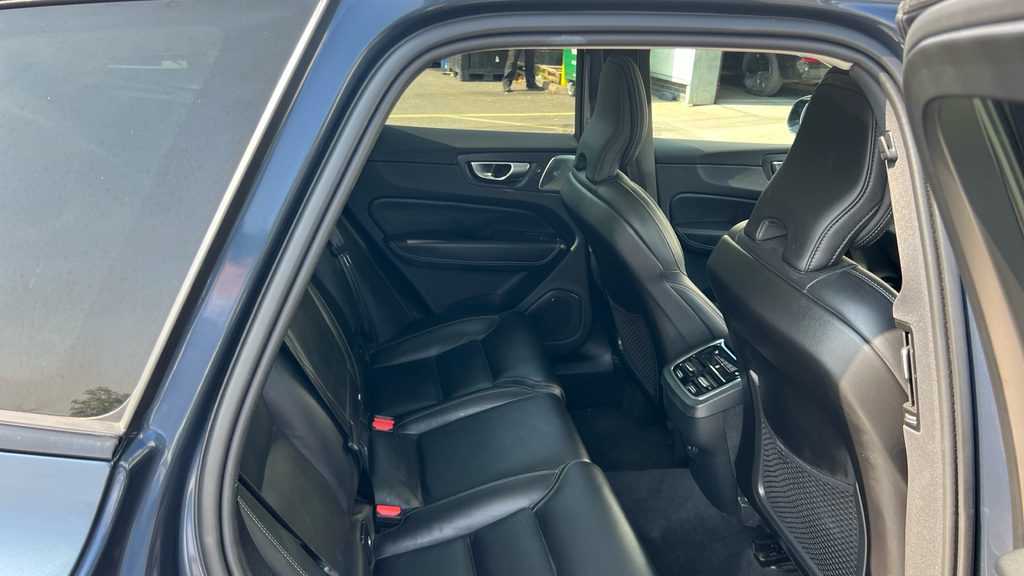 Volvo XC60 Xc60 B5 Mhev Awd Grey #27