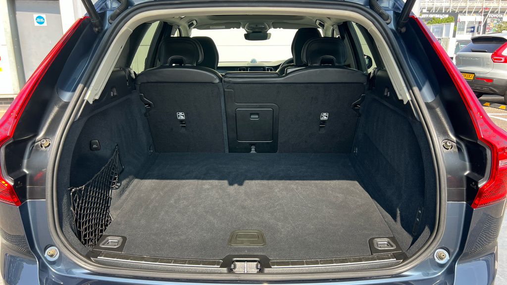 Volvo XC60 Xc60 B5 Mhev Awd Grey #21