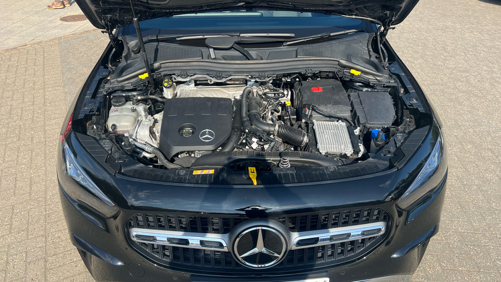 Mercedes-Benz GLA Class Gla 200 Amg Line Executive Blue #23